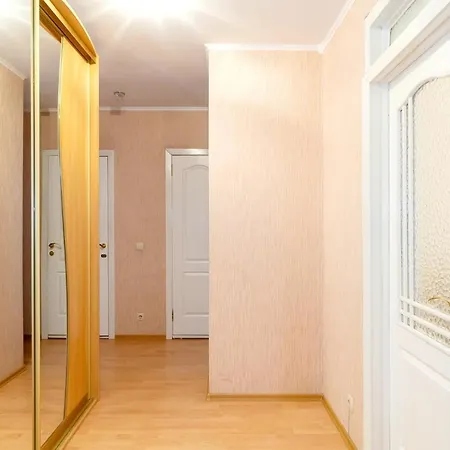 Центр Города, Вокзал, Динамо Apartment *